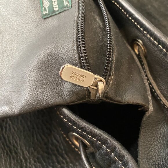 VINTAGE ROOTS LEATHER BACKPACK BLACK PREOWNED - Picture 14 of 16